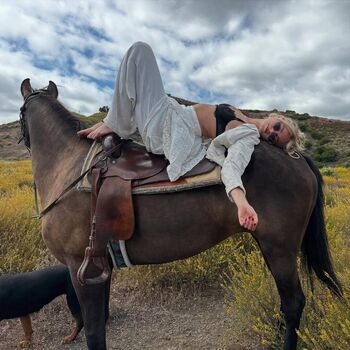 🔥 Claire rosinkranz leaked private photo uncensored full