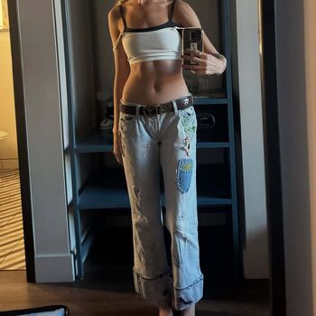 🔥 Claire rosinkranz leaked private photo uncensored full