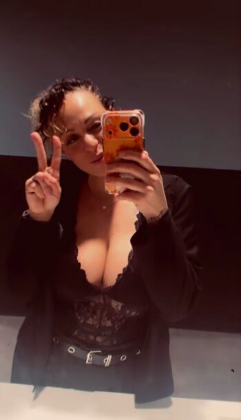 🔥 Curliiiiiie page leaked private photo uncensored full