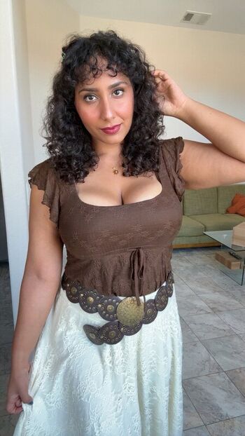 🔥 Curlywurdy page leaked private photo uncensored full