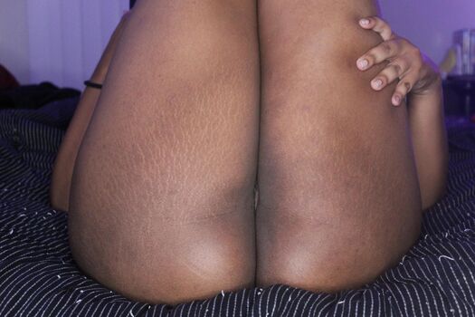 🔥 Curvymilftwinkletoes leaked private photo uncensored full