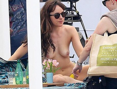 🔥 Dakota johnson page leaked private photo uncensored full