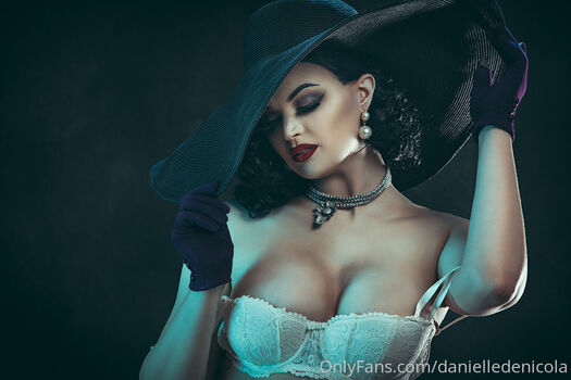 🔥 Danielle denicola  page leaked private photo uncensored full