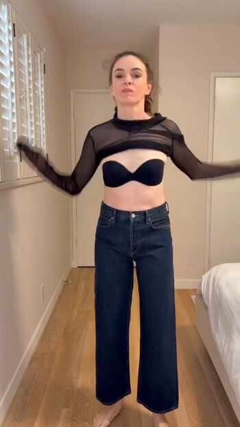 🔥 Danielle panabaker page leaked private photo uncensored full