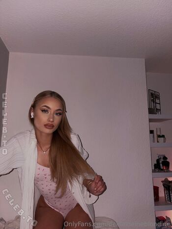 🔥 Deinekleineblondine leaked private photo uncensored full