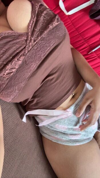🔥 Desiaurora  page leaked private photo uncensored full