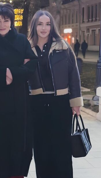 🔥 Diana avsaragova page leaked private photo uncensored full