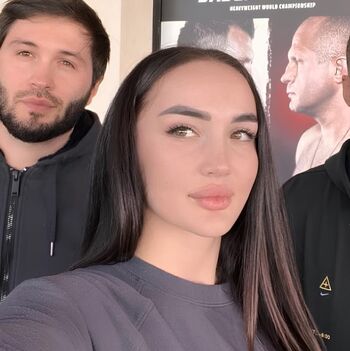 🔥 Diana avsaragova page leaked private photo uncensored full