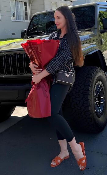 🔥 Diana avsaragova page leaked private photo uncensored full