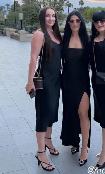 🔥 Diana avsaragova page leaked private photo uncensored full