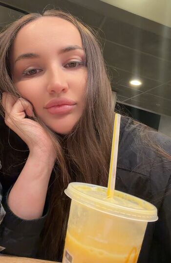 🔥 Diana avsaragova page leaked private photo uncensored full