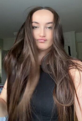 🔥 Diana avsaragova page leaked private photo uncensored full