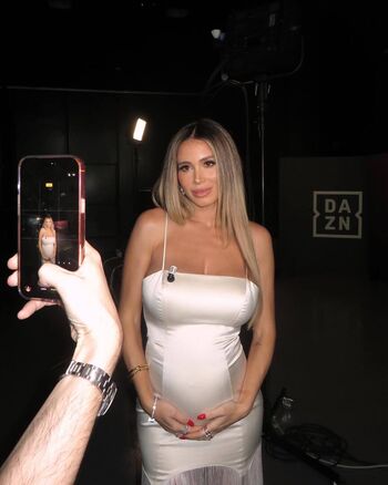 🔥 Diletta leotta  page leaked private photo uncensored full