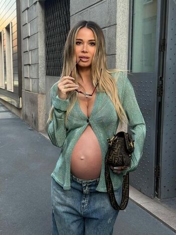 🔥 Diletta leotta  page leaked private photo uncensored full