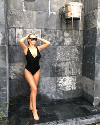 🔥 Dita istrefi leaked private photo uncensored full