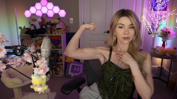 🔥 Dizzykitten page leaked private photo uncensored full