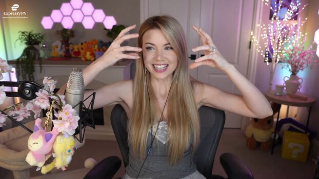 🔥 Dizzykitten leaked private photo uncensored full