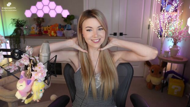 🔥 Dizzykitten leaked private photo uncensored full