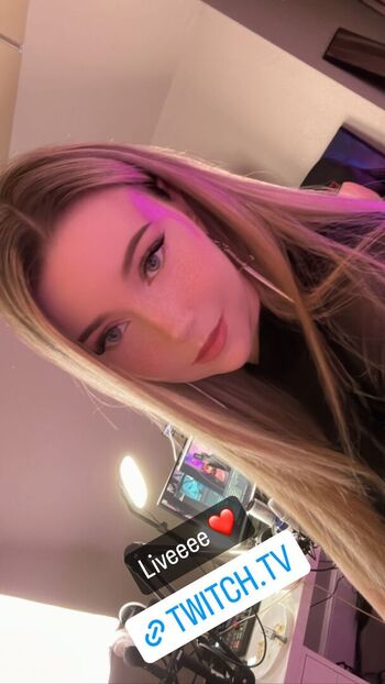 🔥 Dizzykitten page leaked private photo uncensored full
