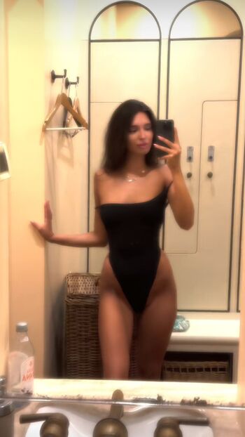 🔥 Djina dzinovic leaked private photo uncensored full
