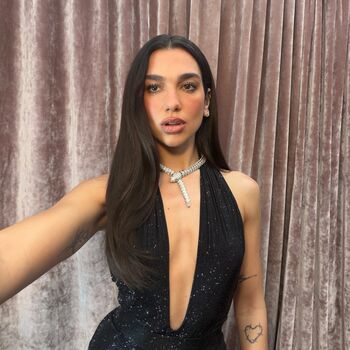 🔥 Dua lipa  page leaked private photo uncensored full