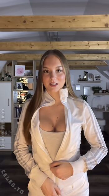 🔥 Einfachlia leaked private photo uncensored full