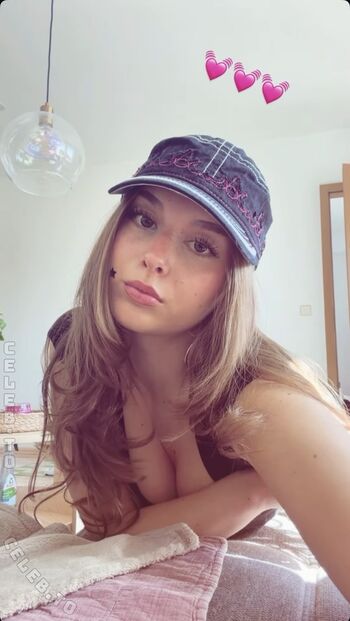 🔥 Einfachlia leaked private photo uncensored full