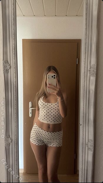 🔥 Einfachlia leaked private photo uncensored full