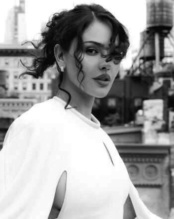 🔥 Eiza gonzalez  page leaked private photo uncensored full