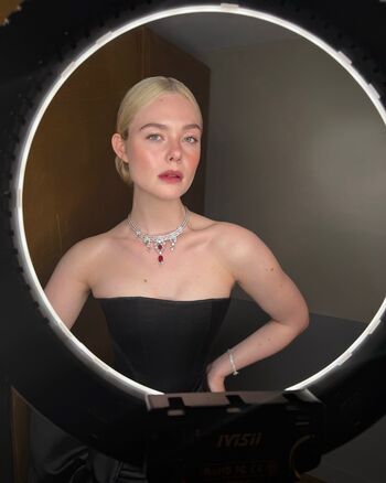 🔥 Elle fanning page leaked private photo uncensored full