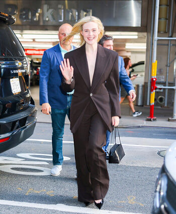🔥 Elle fanning page leaked private photo uncensored full
