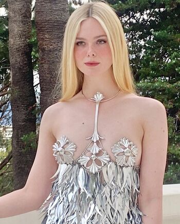 🔥 Elle fanning page leaked private photo uncensored full