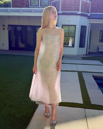 🔥 Elle fanning page leaked private photo uncensored full
