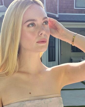 🔥 Elle fanning page leaked private photo uncensored full