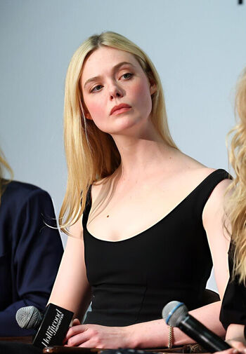 🔥 Elle fanning page leaked private photo uncensored full