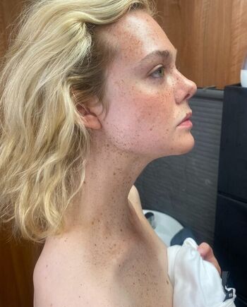 🔥 Elle fanning page leaked private photo uncensored full