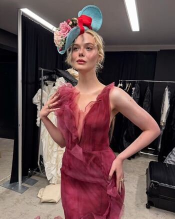 🔥 Elle fanning page leaked private photo uncensored full