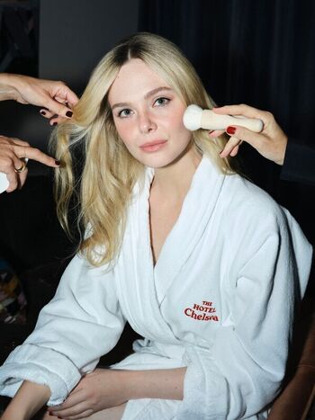 🔥 Elle fanning leaked private photo uncensored full