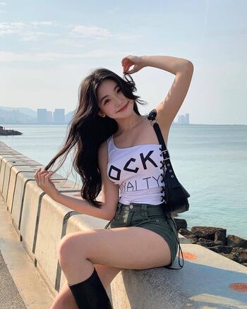 🔥 Ellen tan page leaked private photo uncensored full