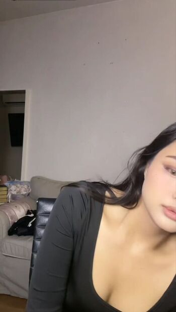 🔥 Ellesyanamira page leaked private photo uncensored full