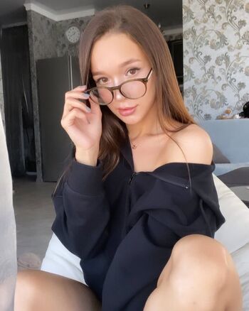 🔥 Ellieleen  page leaked private photo uncensored full