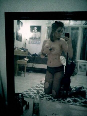 🔥 Emilia moreland leaked private photo uncensored full