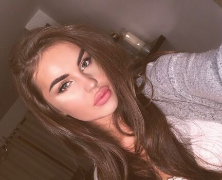 🔥 Emiliabadd leaked private photo uncensored full