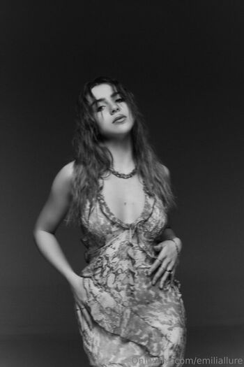 🔥 Emiliallure leaked private photo uncensored full