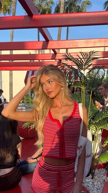 🔥 Emily dobson leaked private photo uncensored full