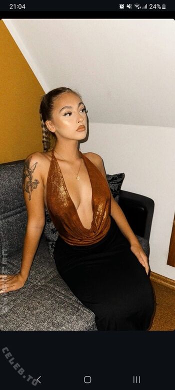 🔥 Emily mhl page leaked private photo uncensored full