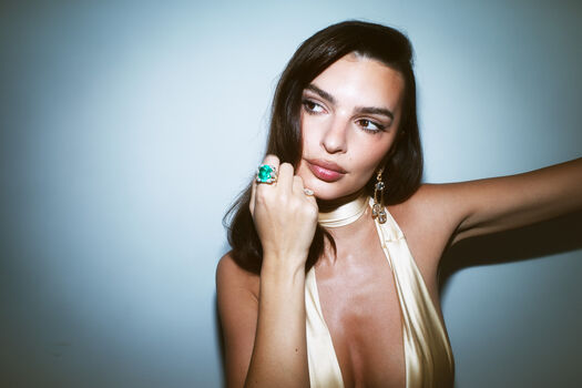 🔥 Emily ratajkowski  page leaked private photo uncensored full