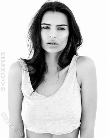 🔥 Emily ratajkowski  page leaked private photo uncensored full