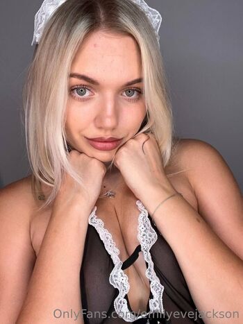 🔥 Emilyevejackson leaked private photo uncensored full