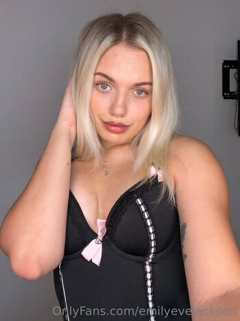 🔥 Emilyevejackson leaked private photo uncensored full